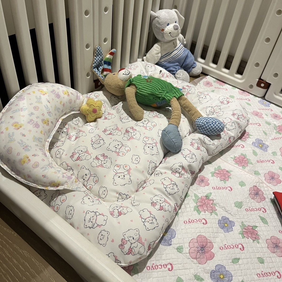 纯手工四季表面防泼水狗窝中型犬泰迪不沾毛宠物用品睡觉用地垫猫