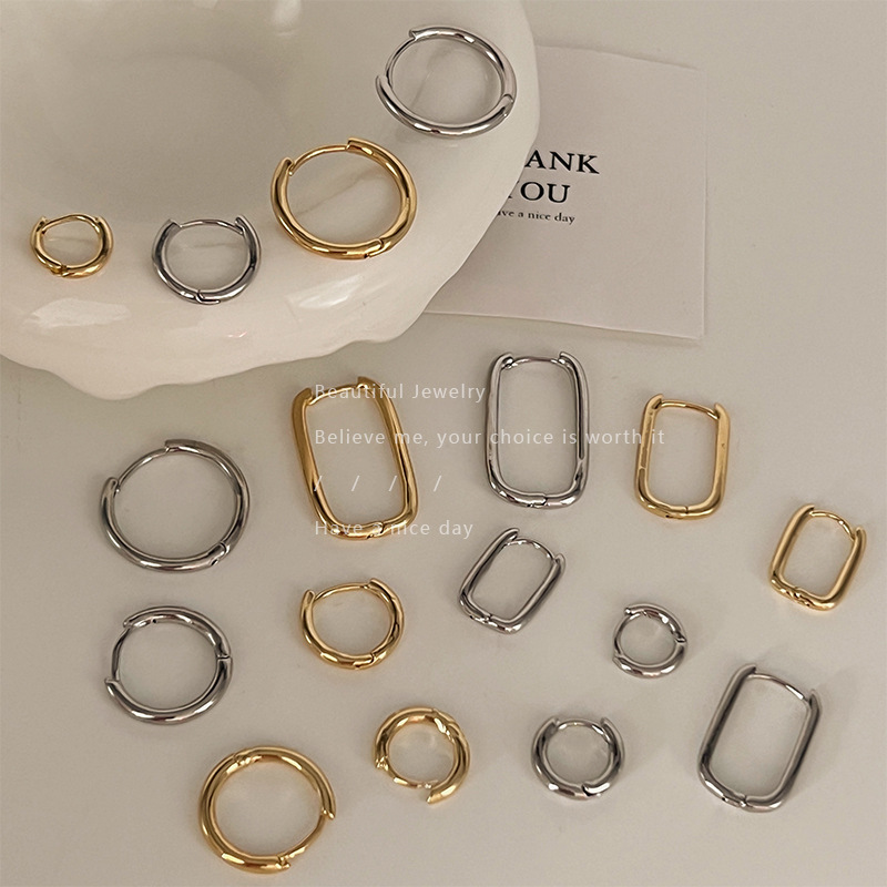 Gold and Silver Simple Bracelet Earrings Niche Design Advanced Ear Ring Female Stud Earrings 2023 New Popular Exaggerated Circle Earrings