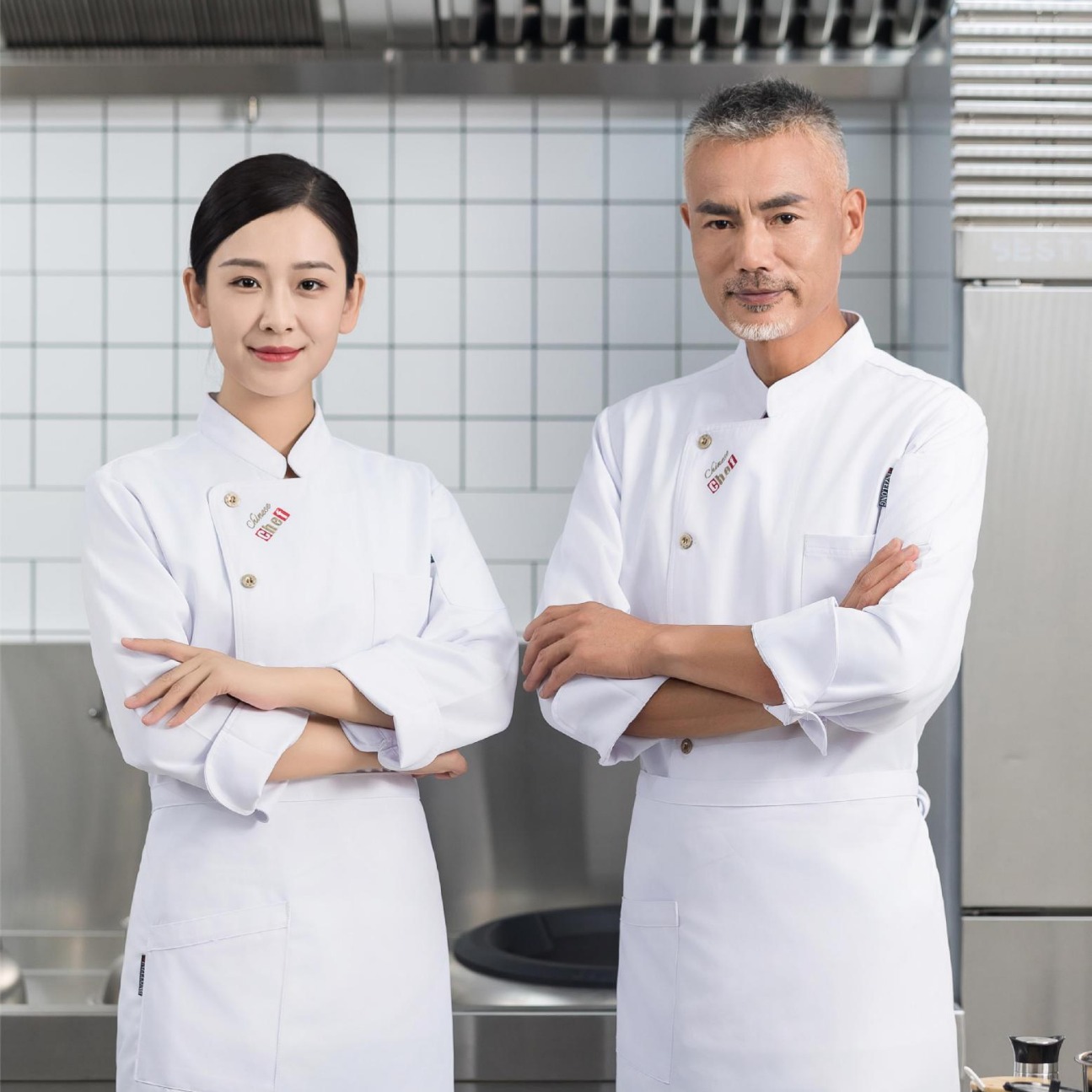 厨师服长袖高档餐厅酒店厨师服餐饮工作制服印刺绣logo工装厨师服