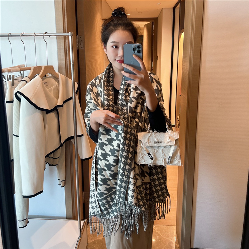 2022 New Core-Spun Yarn Scarf Women's Double-Sided Houndstooth Thickened Warm Scarf Student Tassel Shawl Air-Conditioned Room