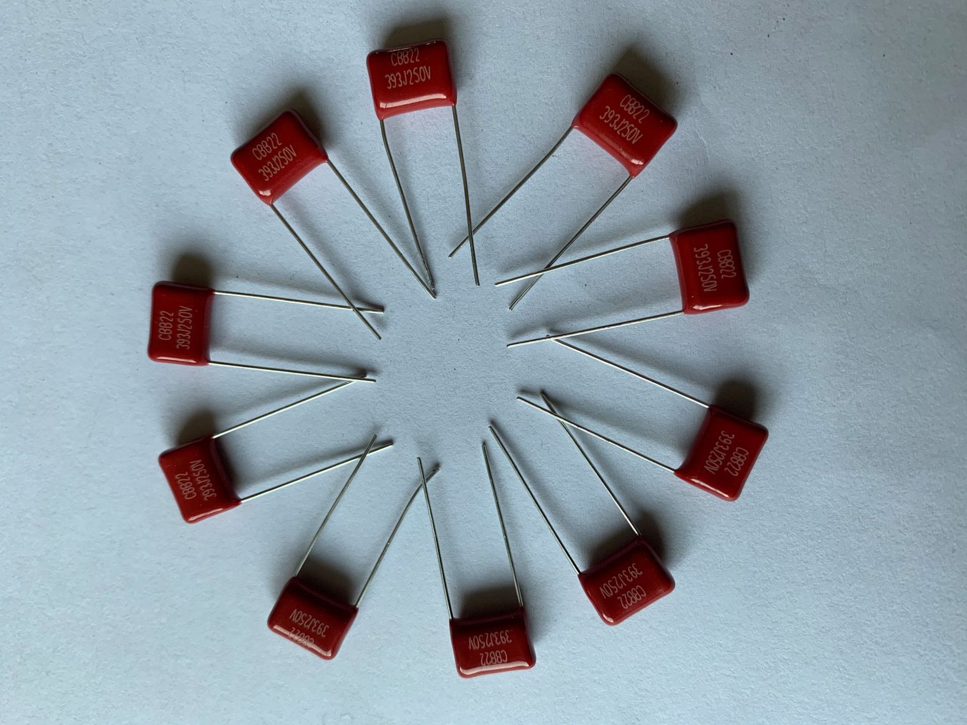 厂家直销st贴片电解电容电解电容器法拉电容器品质保证