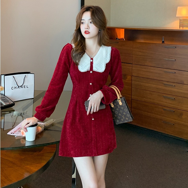新年过年战袍红色连衣裙女春秋新款小个子短款娃娃领减龄打底短裙