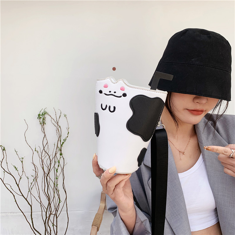 2021 Summer New Korean Style Funny Personality Embroidered Cat Cup with Straw Women's Fashionable Pu Contrast Color Small Bags Messenger Bag