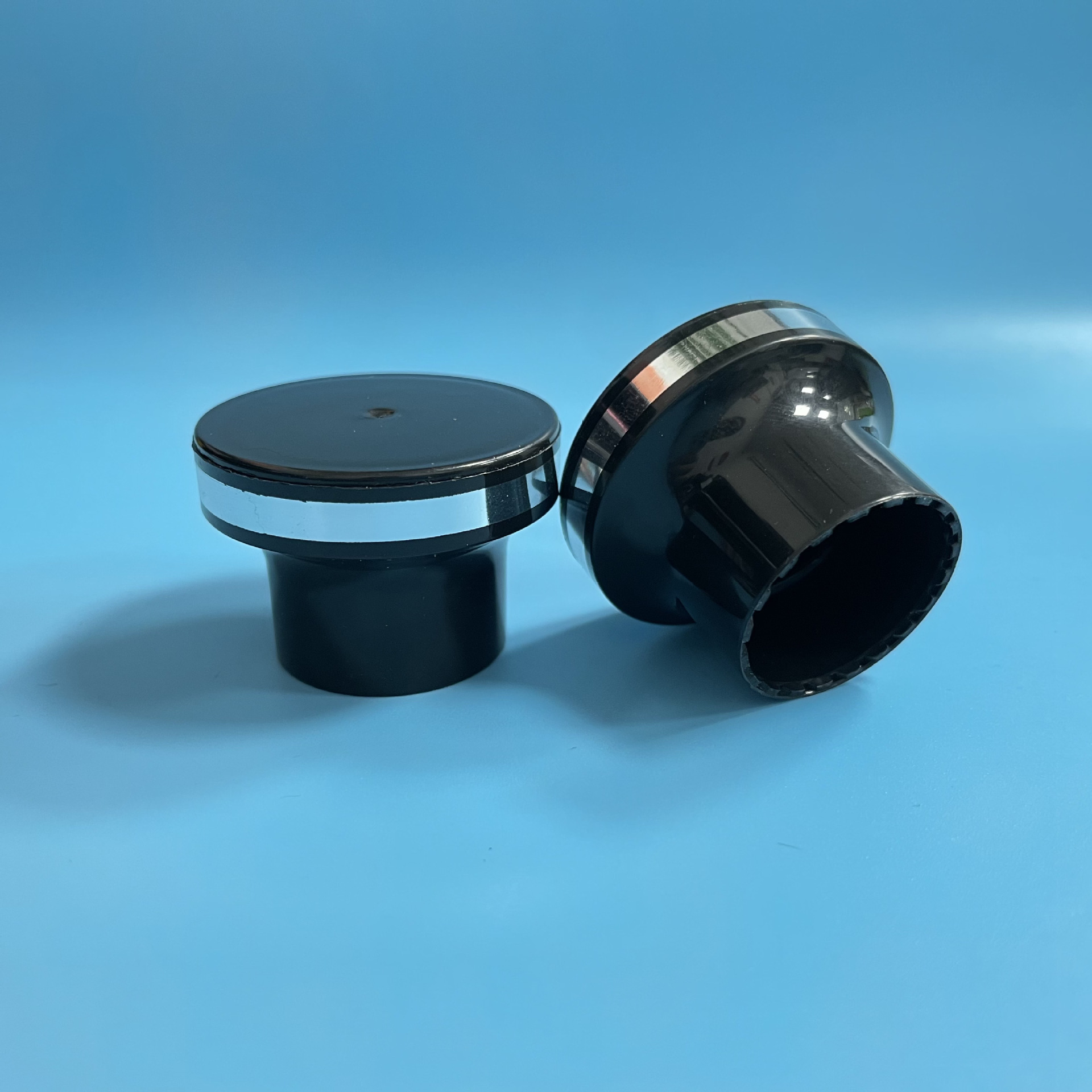 t24牙t型旋盖 护发素洗头水旋转黑色瓶盖厂家批发 小瓶子旋转盖