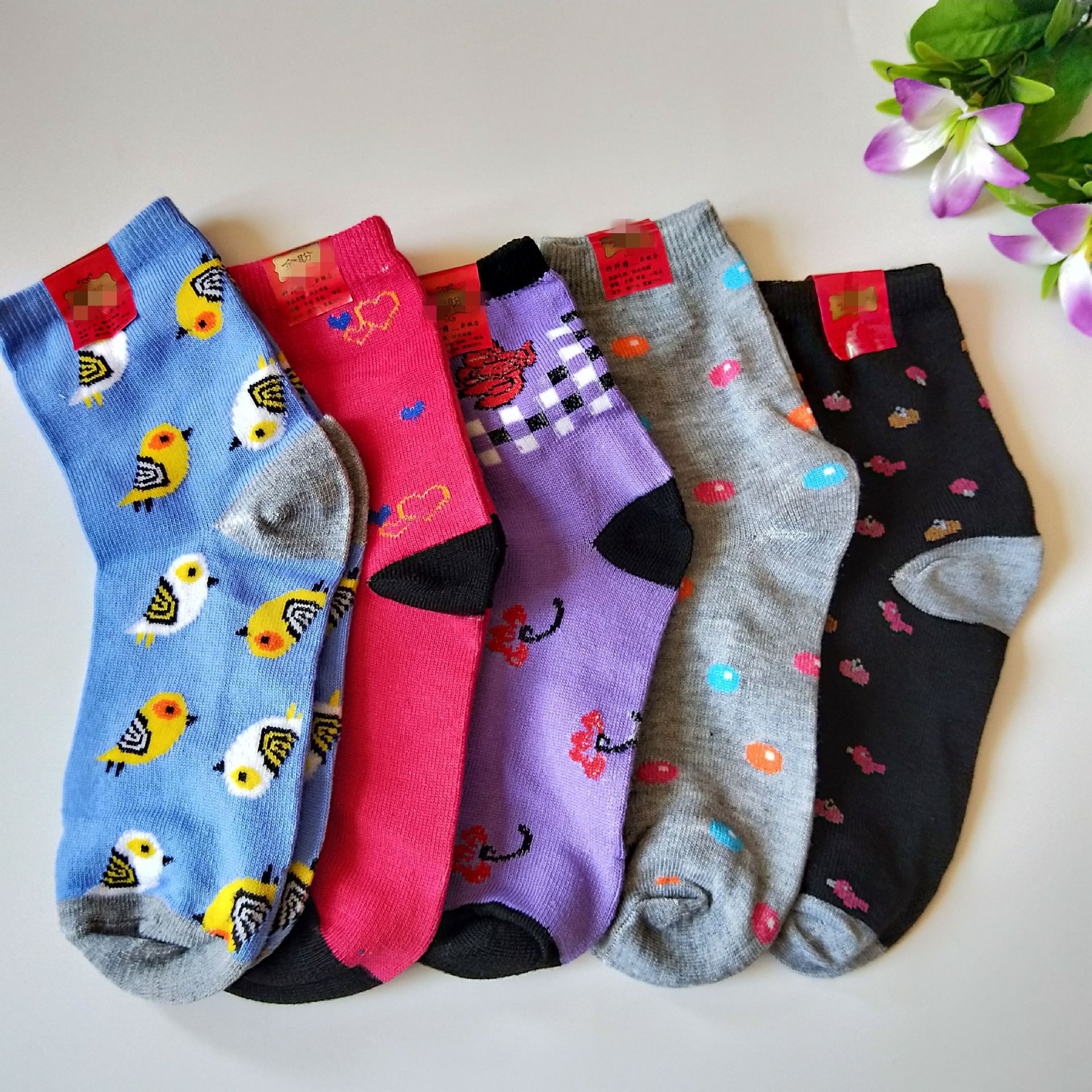 r150 1元2元女士袜子 彩色袜子 中筒袜子地摊江湖袜子1元2元货源