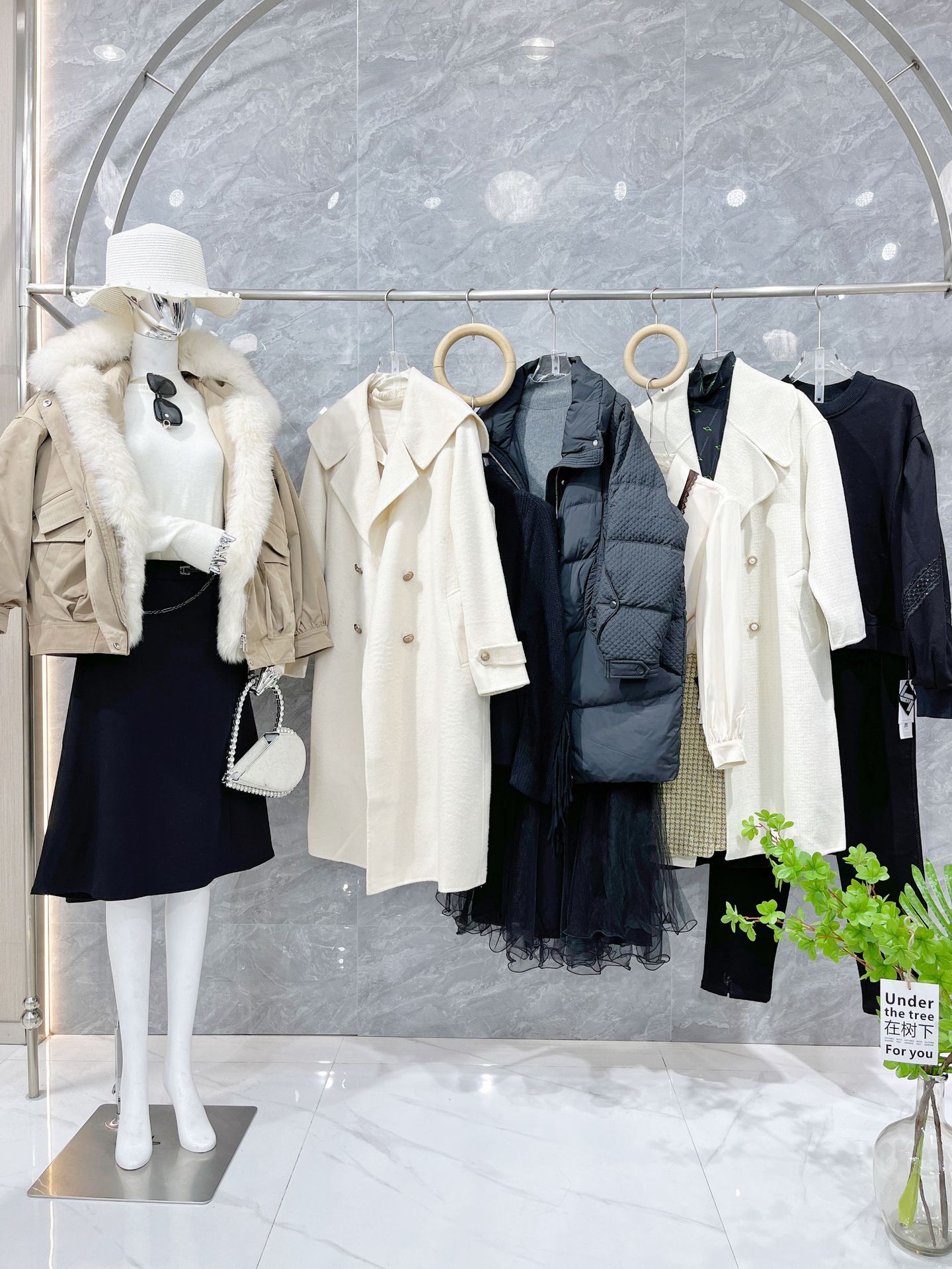 佐色羽绒服冬季女装清货剪标商场撤柜品牌正品衣服走份服装店拿货