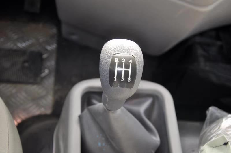 主要配置:驾驶培训学校b2专用考试车型.