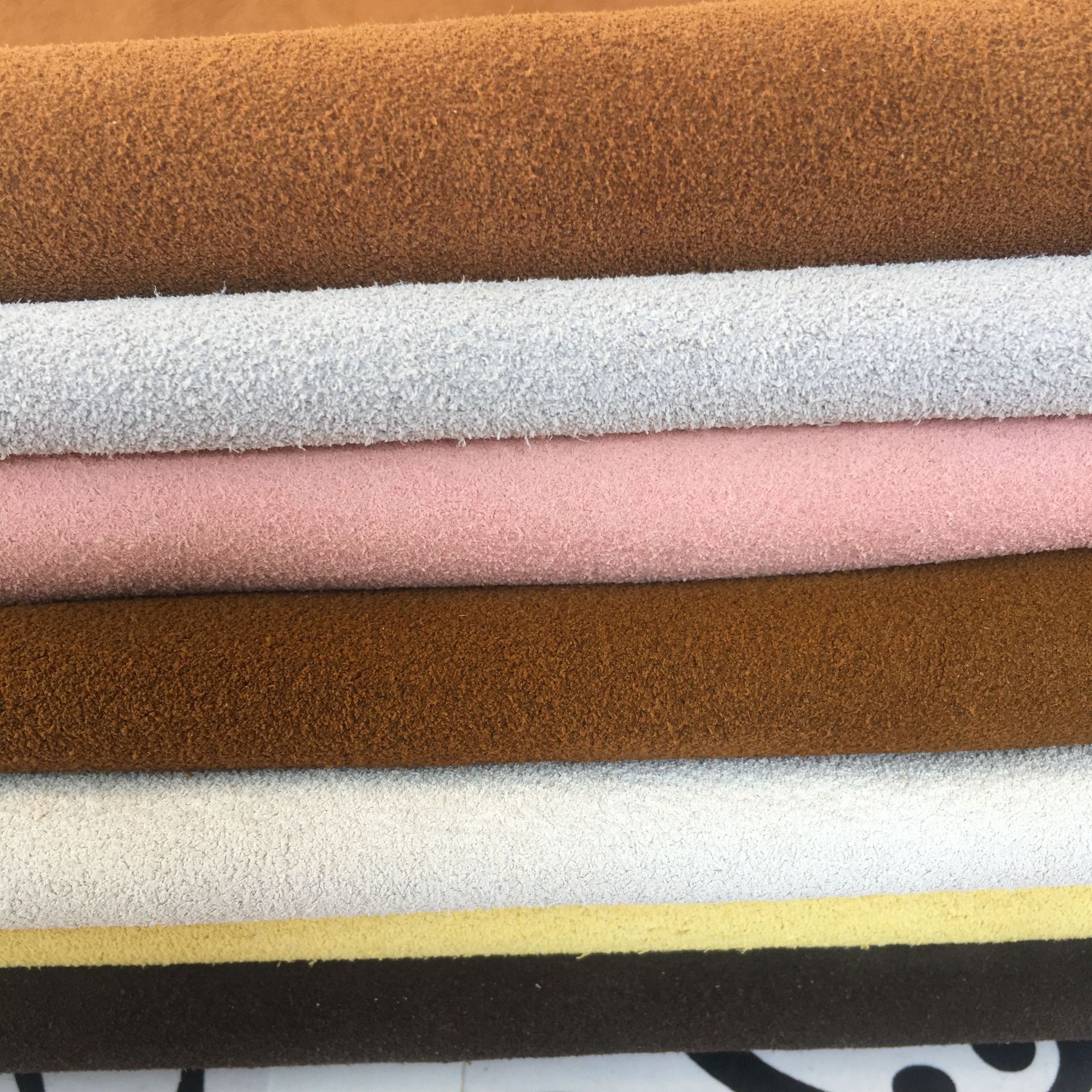 翻毛皮二层牛皮牛反绒a级皮料 鞋靴箱包反毛皮革面料真皮工厂