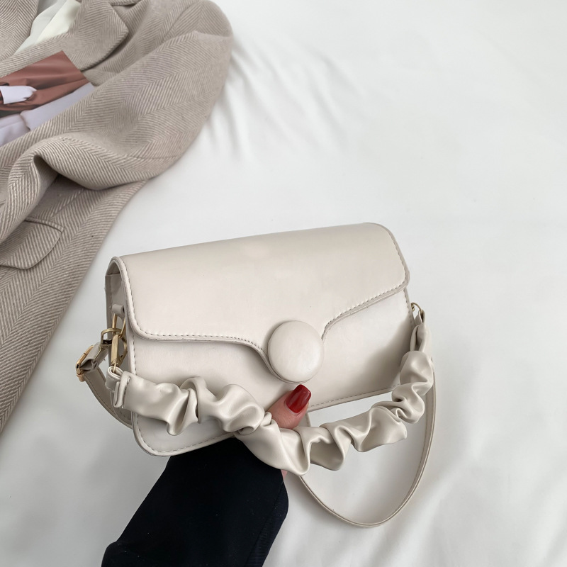 Foreign Trade Fashion Texture MiuMiu Bag Bag Women's 2023 New Fashion Small Square Bag Shoulder Messenger Handbag