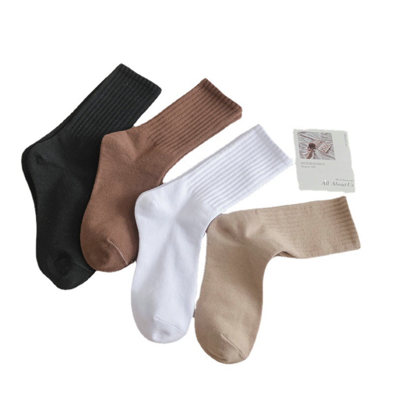Women's Autumn and Winter Boneless Stockings Solid Color Cotton Socks Sweat-Absorbent Deodorant Stockings Cotton Black and White Mid-Calf Length Socks for Women