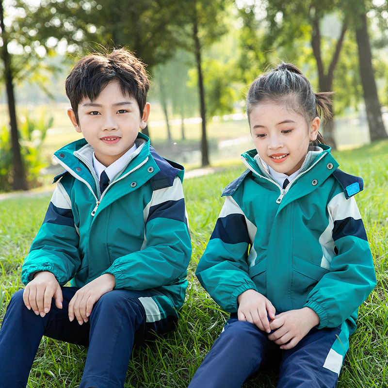 2021秋冬幼儿园班服男女儿童加厚加绒冲锋衣三件套装中大童校服