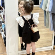 女宝宝背带裤飞袖娃娃衫上衣两件套女童韩版洋气套装2024网红童装