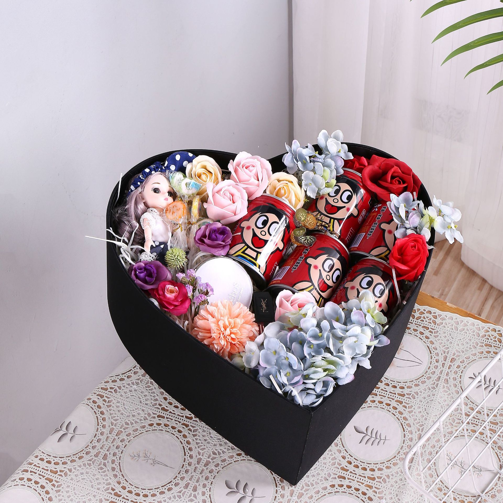 520情人节礼盒 空盒鲜花永生花包装盒 心形缎面伴手礼盒礼盒空盒