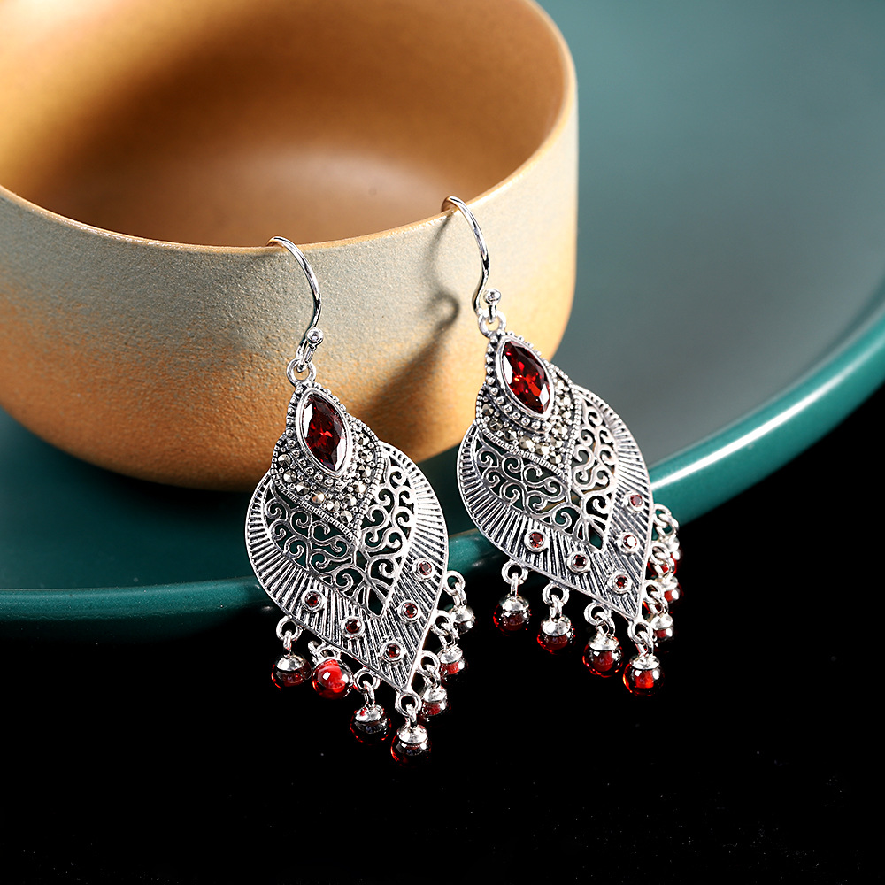 人品银品 s925银做旧镂空雕刻流苏石榴红耳坠 时尚复