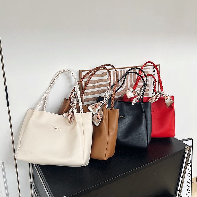 新款大包女大容量包包高级感秋冬季节单肩包大学生上课通勤托特包