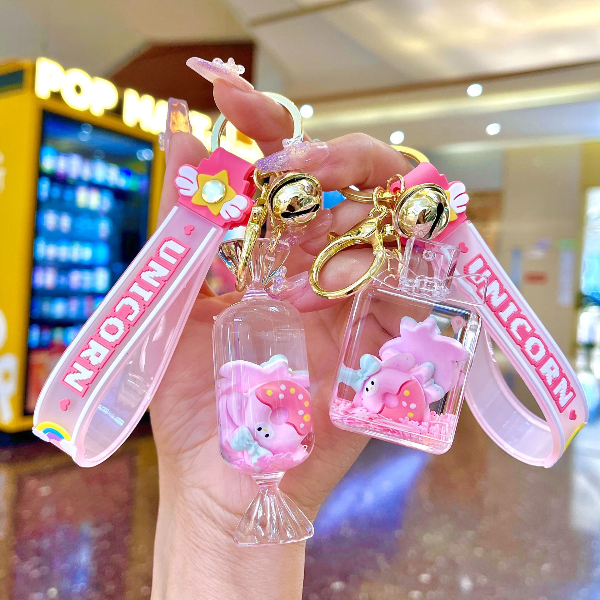 Cute Pink Donut Quicksand Bottle Keychain Acrylic Oil Schoolbag Car Cartoon Key Pendant Wholesale