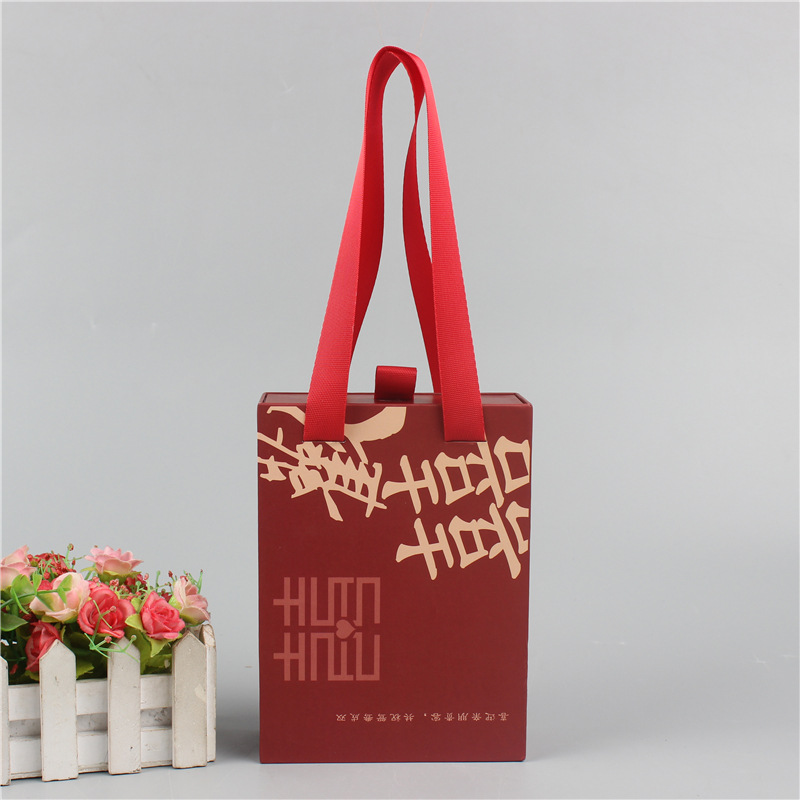 中式红色新年礼品袋春节福袋手提节日年货包装袋喜庆伴手礼袋