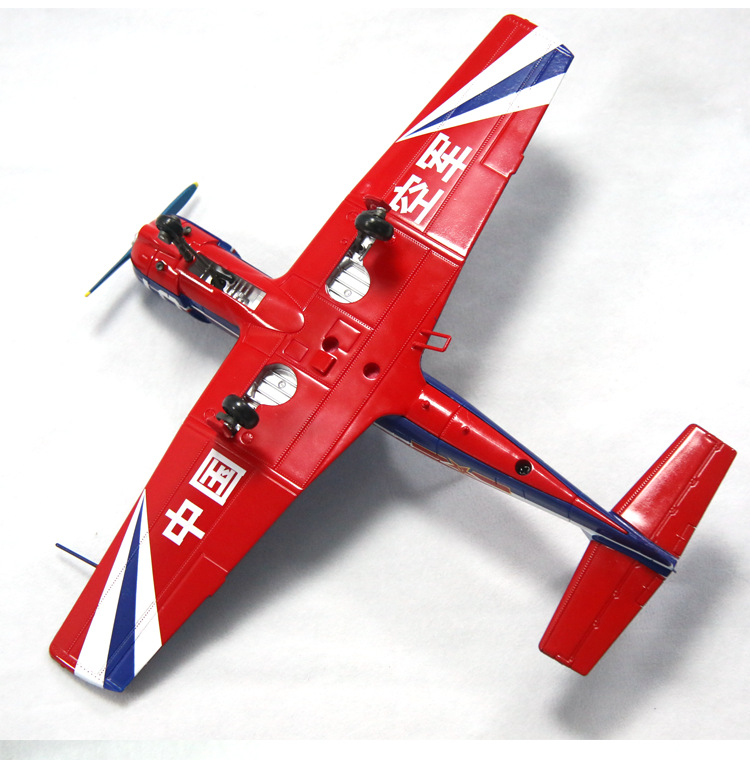 1:48初教6飞机模型初教6表演机模型场景模型教练机模型收藏品