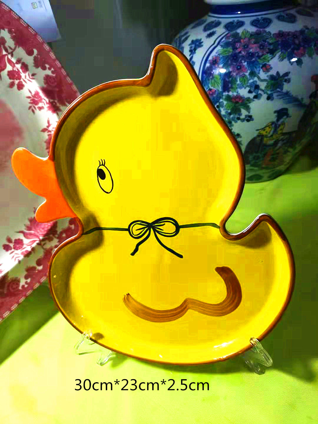 外贸手绘卡通盘高温手绘釉下彩陶瓷餐具批发龙猫鸭子牛