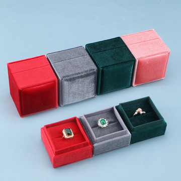 创意首饰盒高档绒布方形戒指盒项链盒求婚首饰包装盒饰品礼物盒子