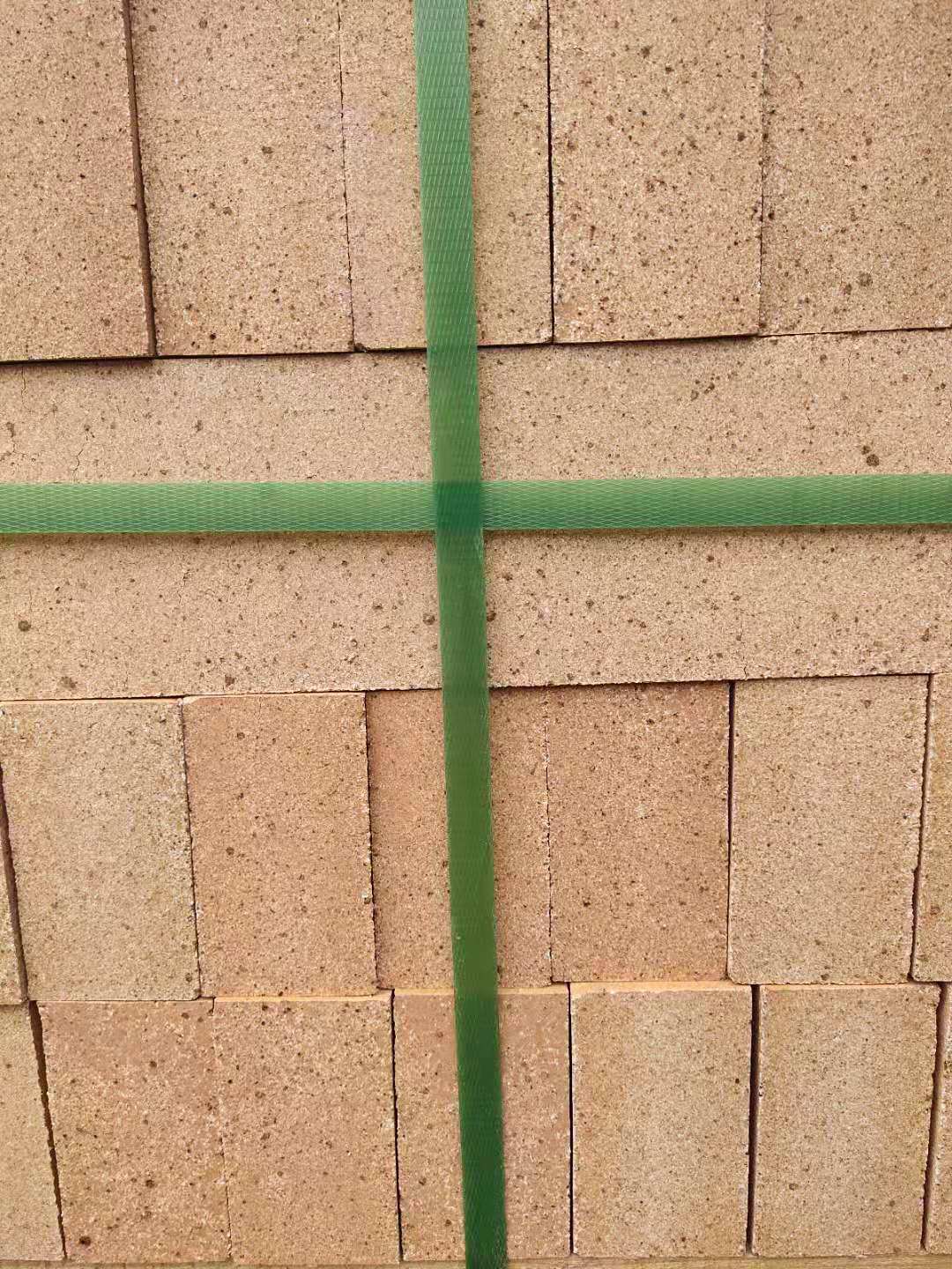 厂价销售各种耐火砖 粘土砖 高铝砖轻质砖