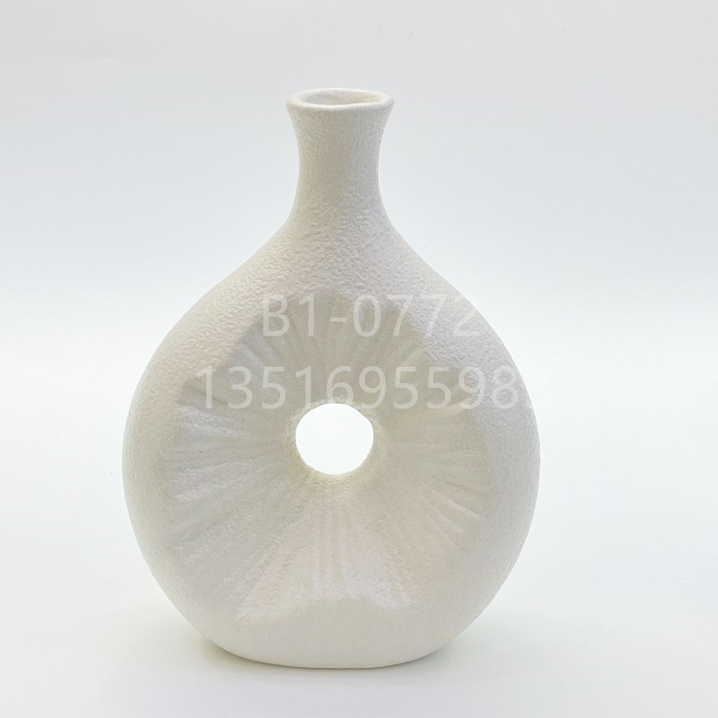 Simple Nordic Ceramic Vase Ins Style White Ceramic Flowerpot Modern Flower Arrangement B & B Office Desk Decoration