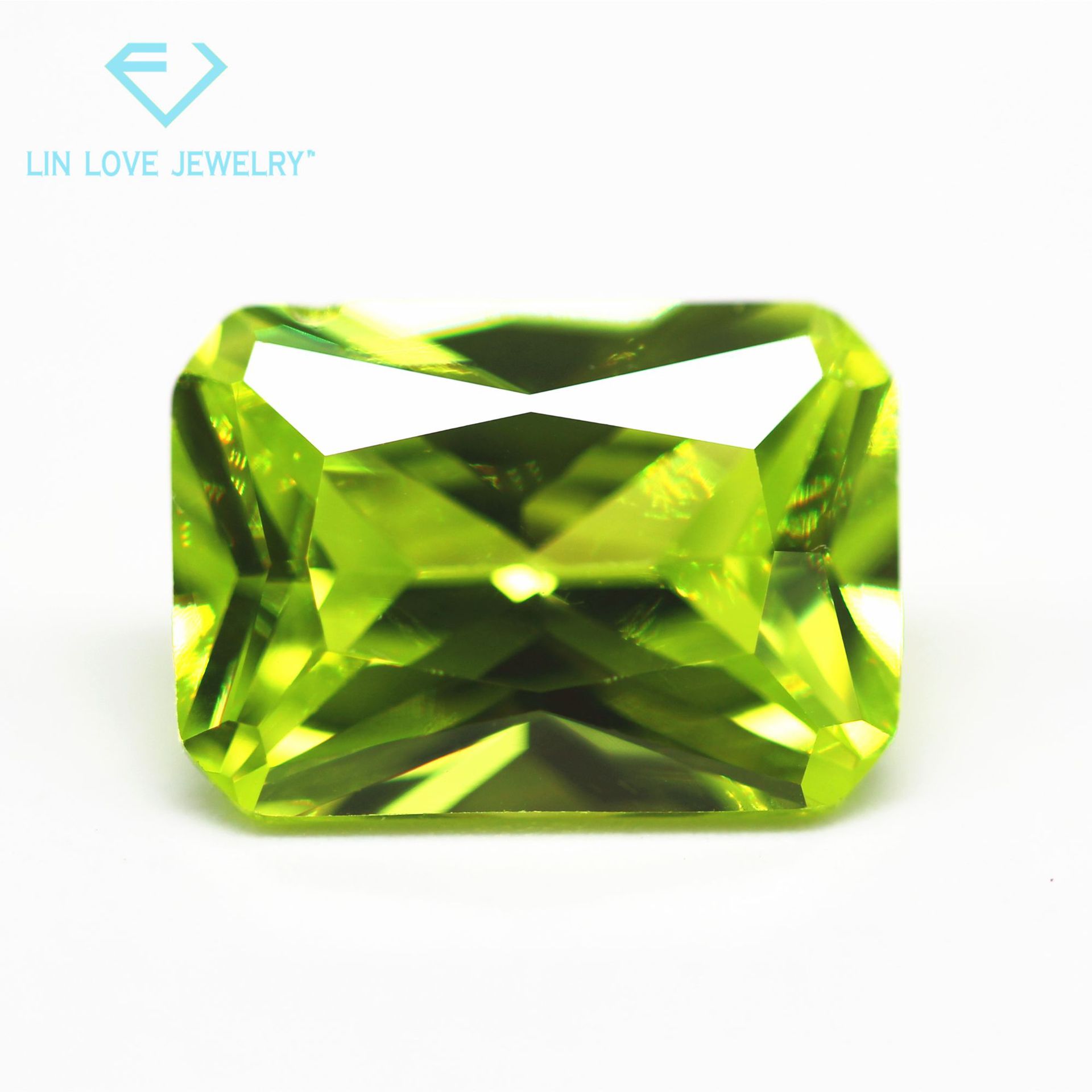 长方形倒角车花苹果绿色锆石裸石 尖底小八角形