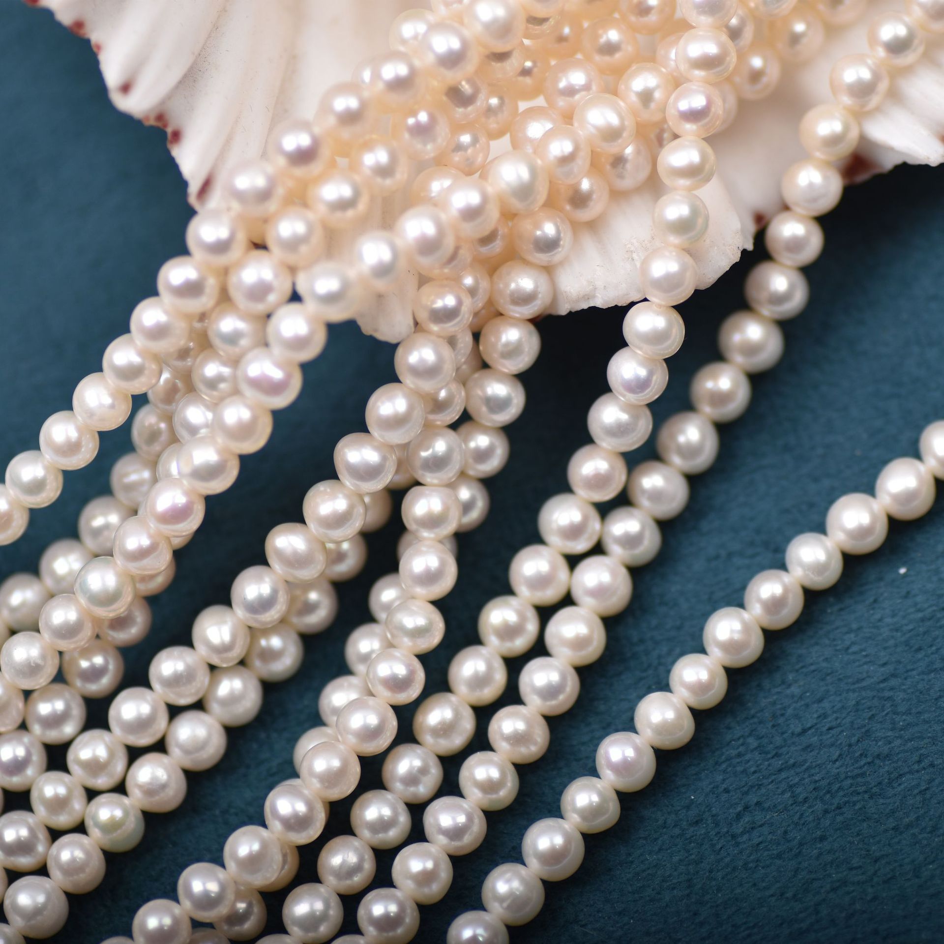 新货 天然淡水珍珠散珠5-6mm近圆形强光养殖真珍珠半成品项链批发