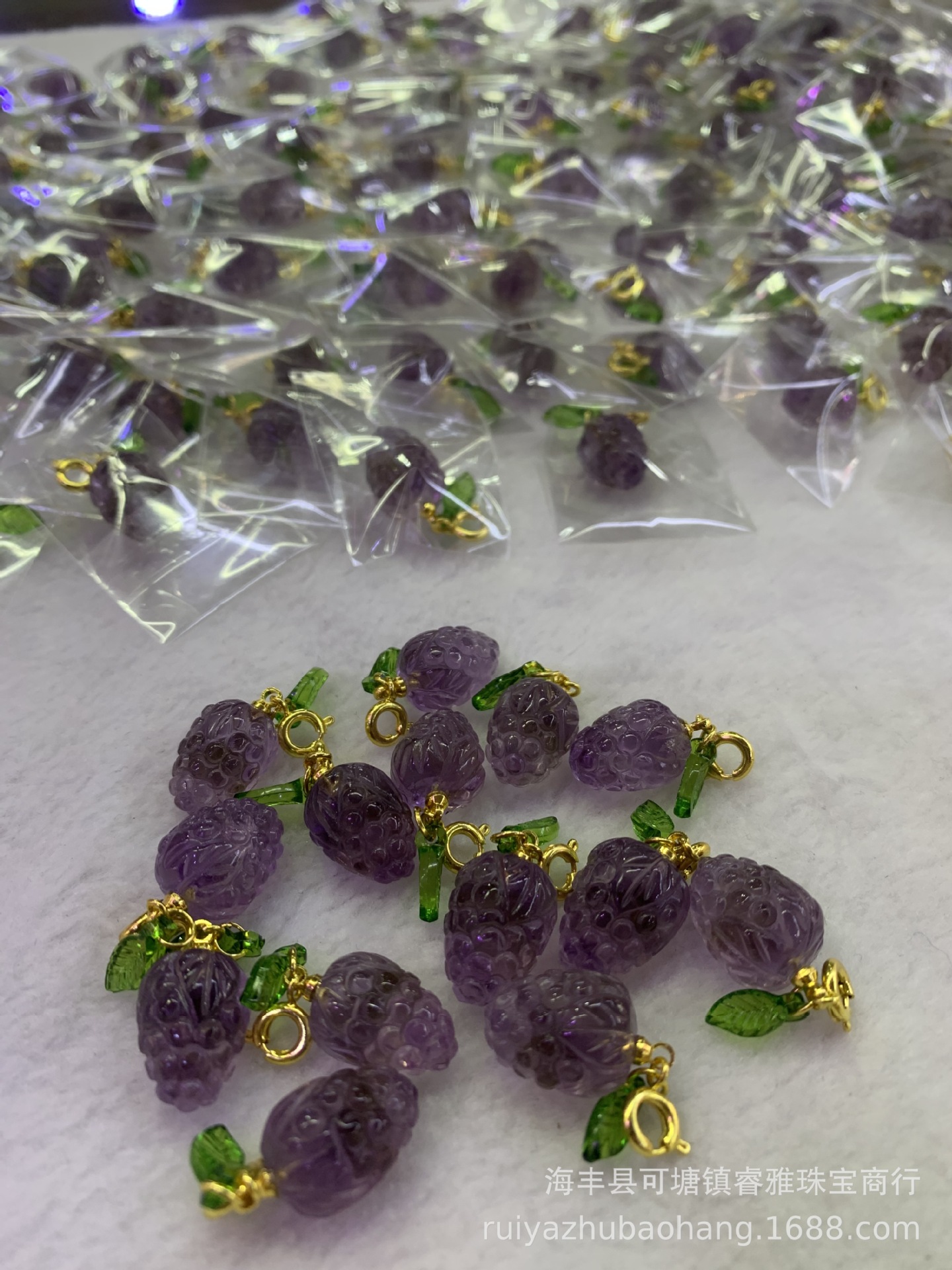 天然水晶葡萄小滴溜配件新品创意diy款紫水晶葡萄吊坠雕刻小配饰