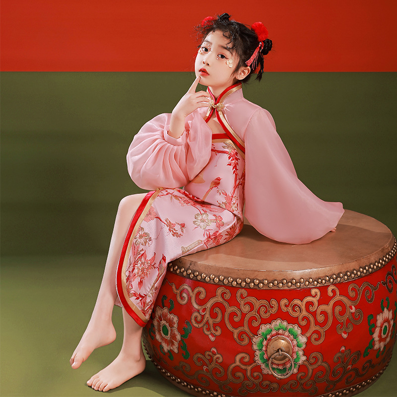国风潮服走秀儿童旗袍舞蹈女童演出服女童古筝演奏国潮新款旗袍女