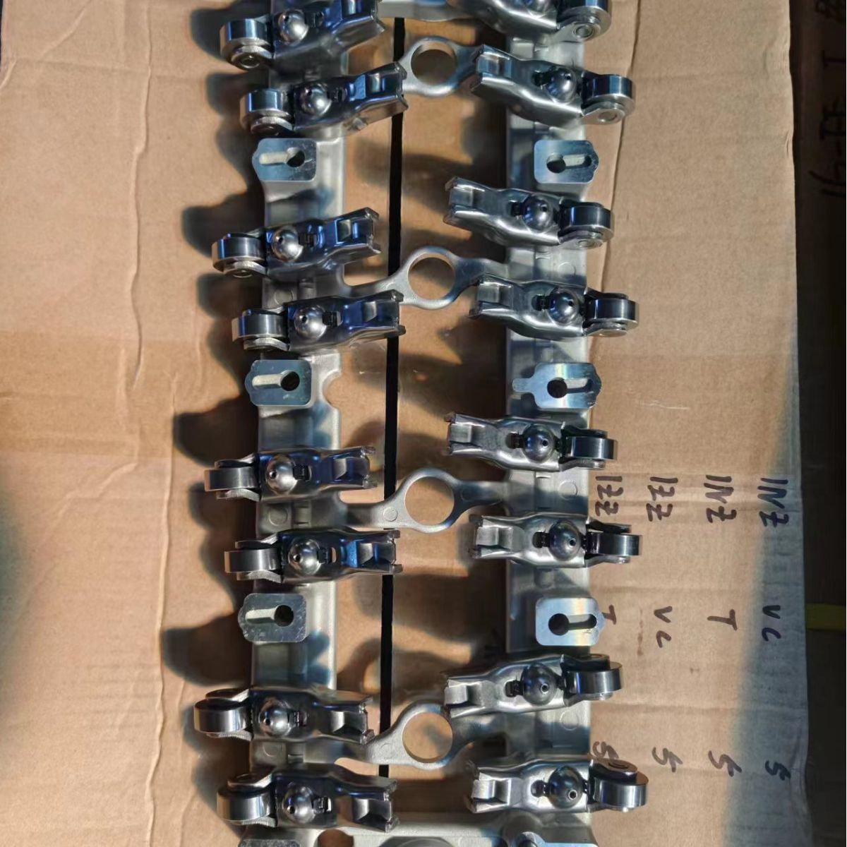 1hd 1hd-ftv 气门摇臂适用丰田发动机摇臂总成 13802-17010-ex