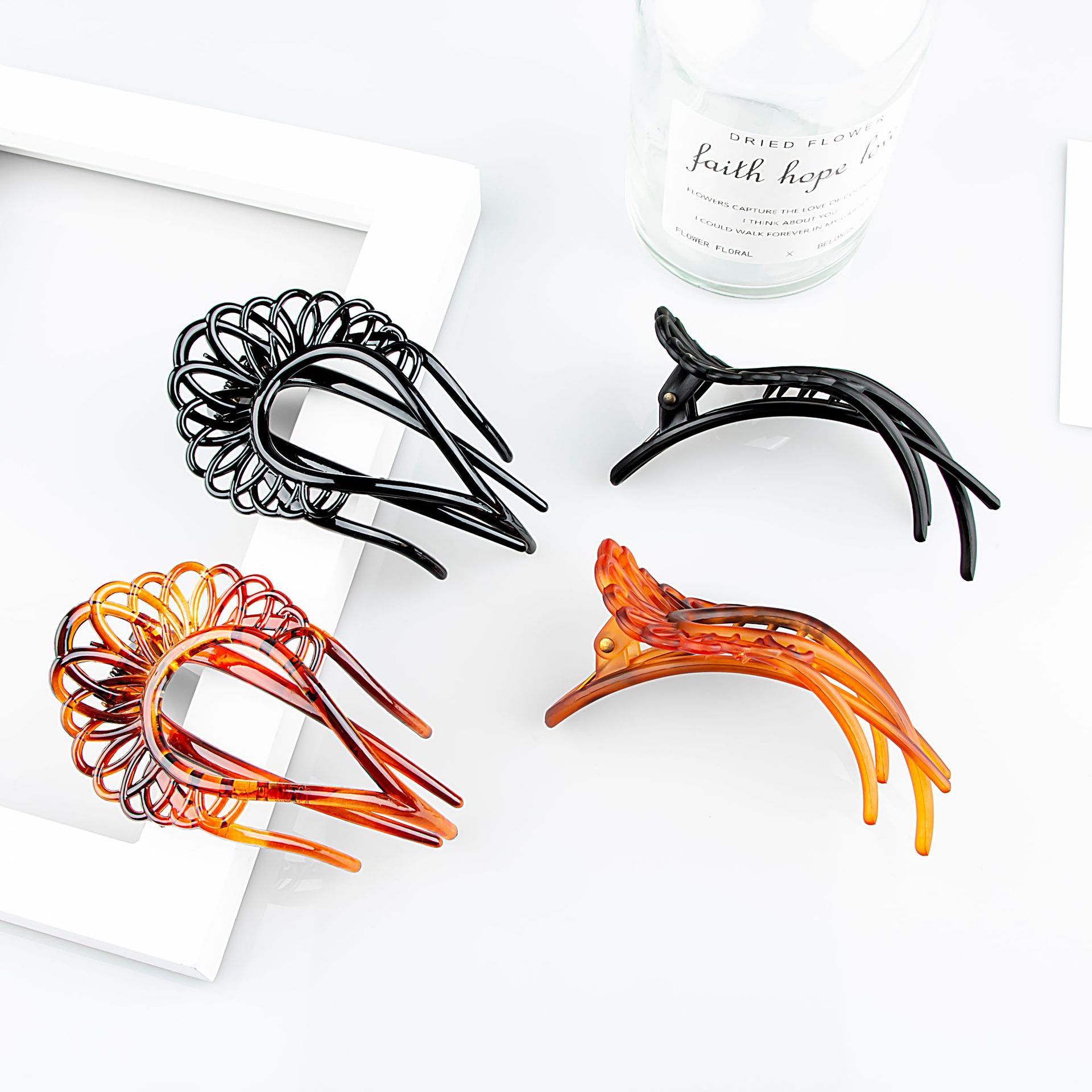 亚马逊国风镂空中号鸭嘴夹简约纯色洗澡燕子夹后脑勺防滑盘发夹