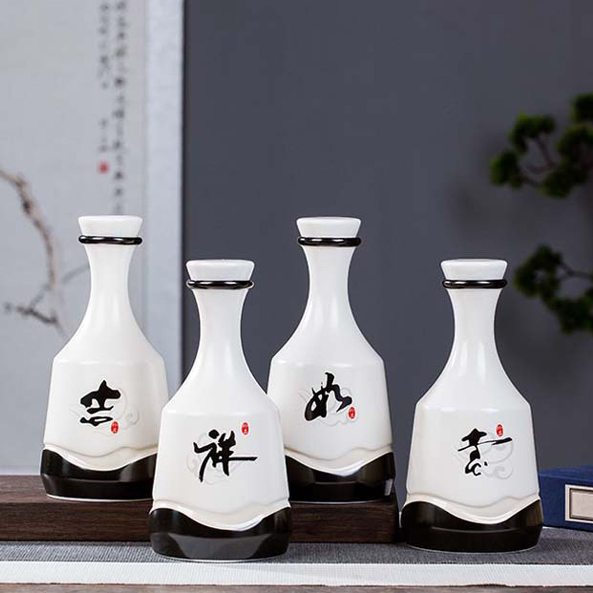 中国风吉祥如意陶瓷1斤装酒瓶酒壶喜庆红釉陶瓷空酒瓶供应