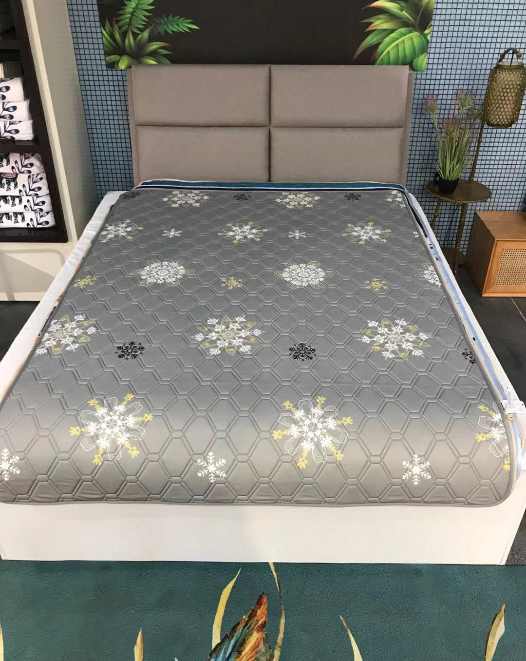 夏季泰国乳胶凉席现代简约1.8m1.5米乳胶床垫席子批发