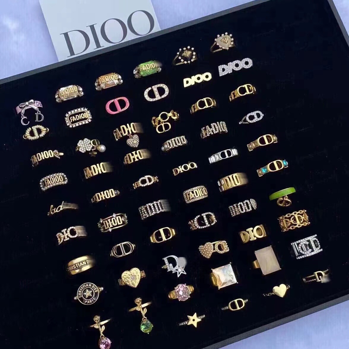 迪家 潮牌饰品cd字母珍珠镶钻戒指女 欧美复古经典款