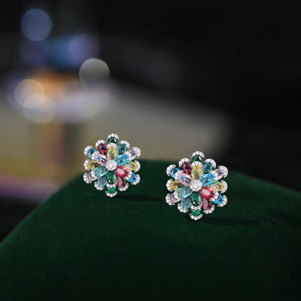 新款高级感轻奢气质时尚耳饰女小众彩色锆石耳环s925银针花朵耳钉