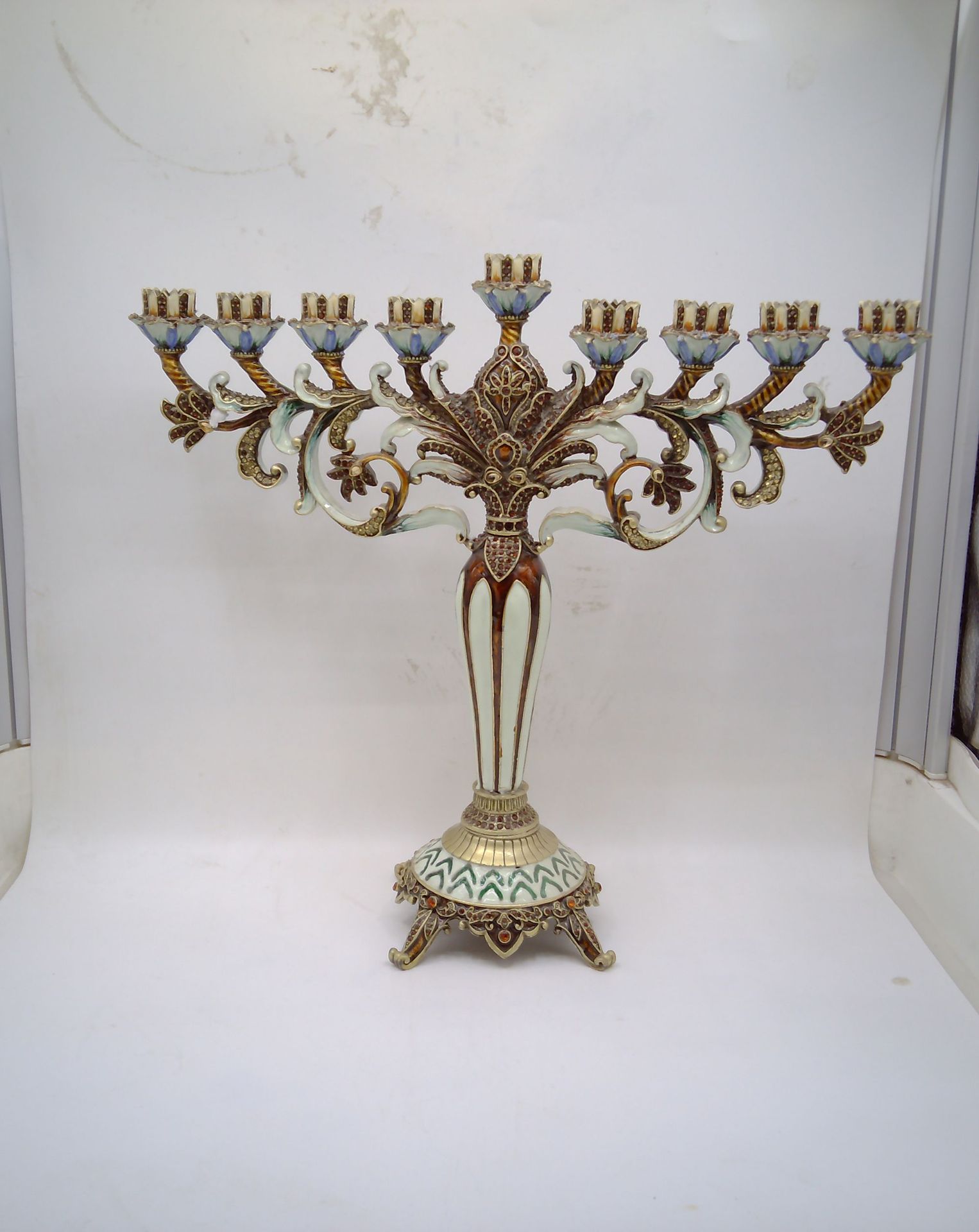 跨境犹太教烛台金属创意蜡烛器皿九头灯台摆饰宗教庙宇摆件圣诞节