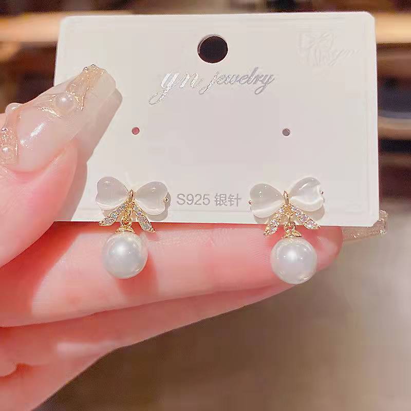 Sterling Silver Needle Cat's Eye Bow Pearl Eardrops Stud Earrings 2022 Elegant Short Earrings Earrings Earrings