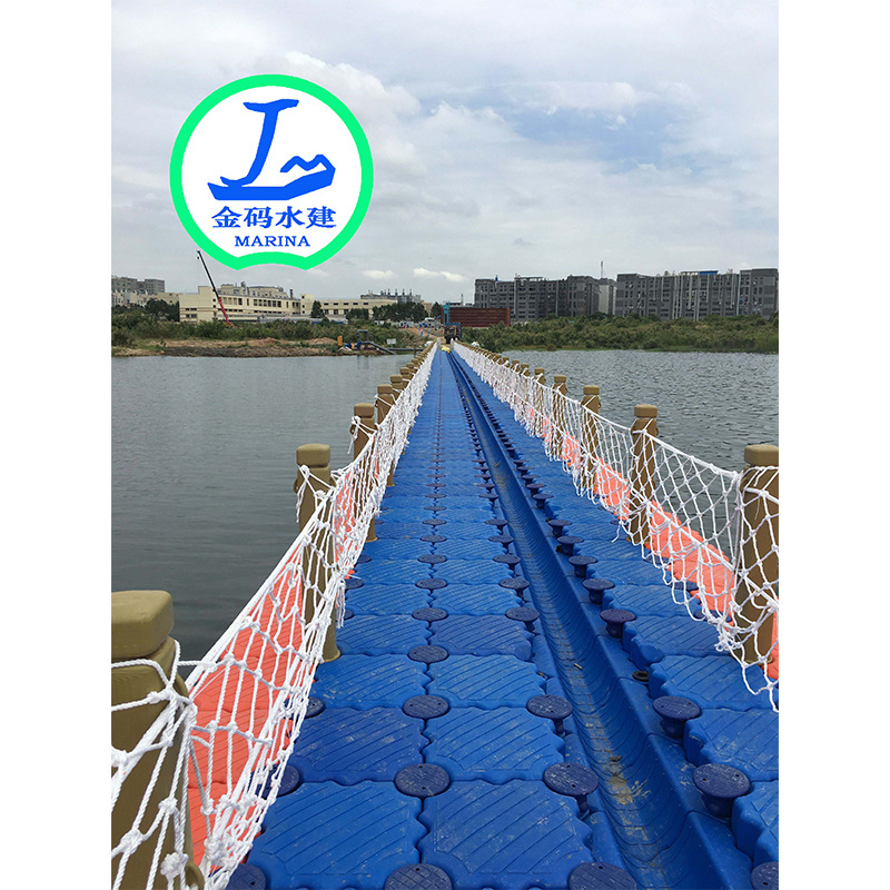 水上浮桥浮桶筒游艇码头休闲水上浮台水上浮桥浮动码头摩托艇泊位