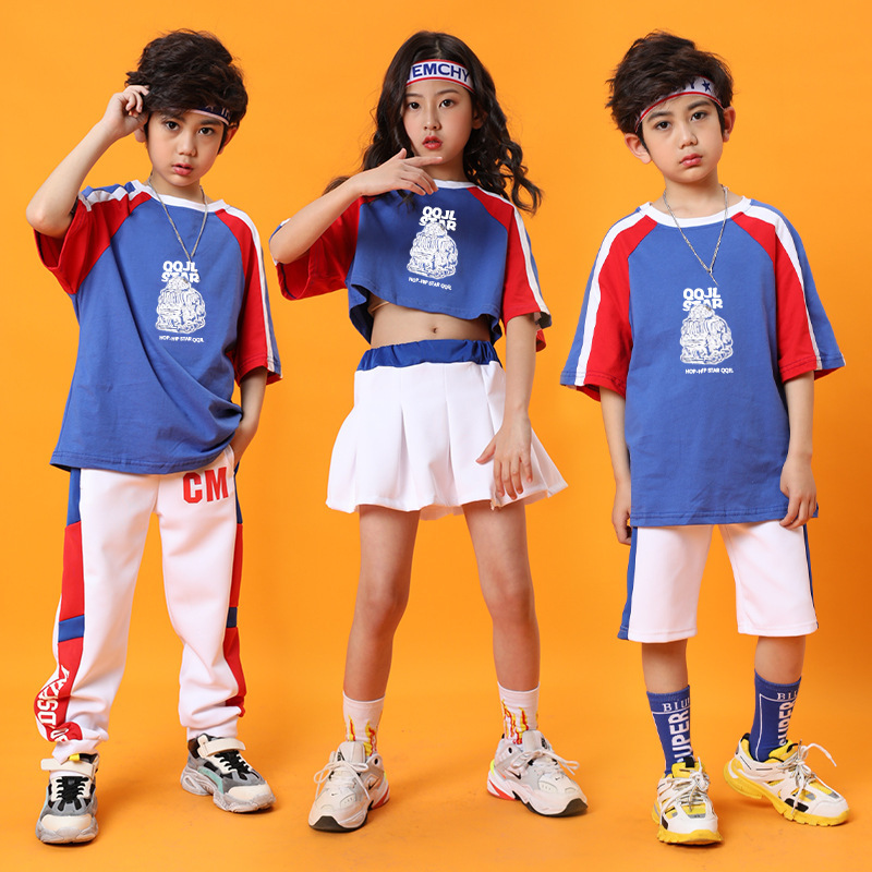 六一儿童演出服装女童帅夏季小班幼儿园毕业舞蹈服男孩表演服装酷