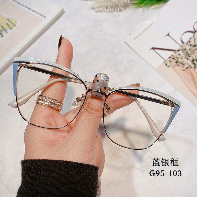 New Casual Glasses Frame Women Myopia Glasses Frame Instafamous Metal Optical Plain Cat Eye Plain Glasses