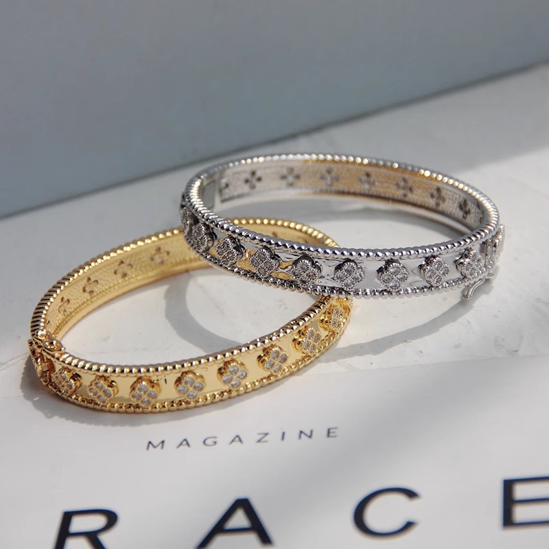 神仙万花筒手镯奢华贵气四叶草手环立体花朵镶钻手镯气质个性女