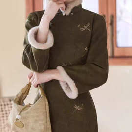 新中式长袖旗袍年新款深绿色加绒加厚收腰显瘦气质长款连衣裙百搭