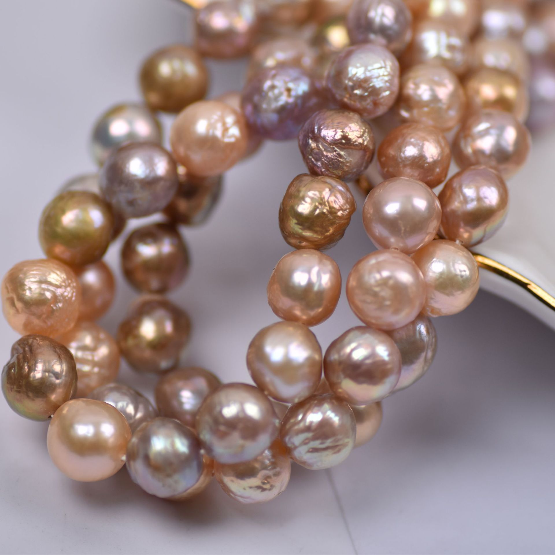 厂家直供 天然淡水珍珠散珠 9-10mm微皱皮金属色巴洛克爱迪生珍珠