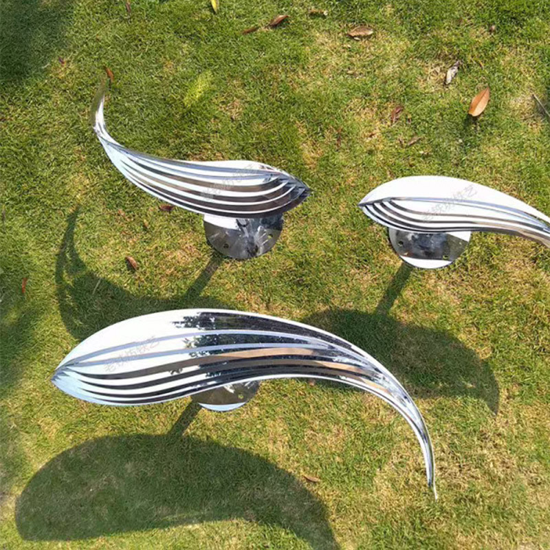 不锈钢小鱼雕塑户外水景广场水池景观园林装饰抽象金属鱼壁饰摆件