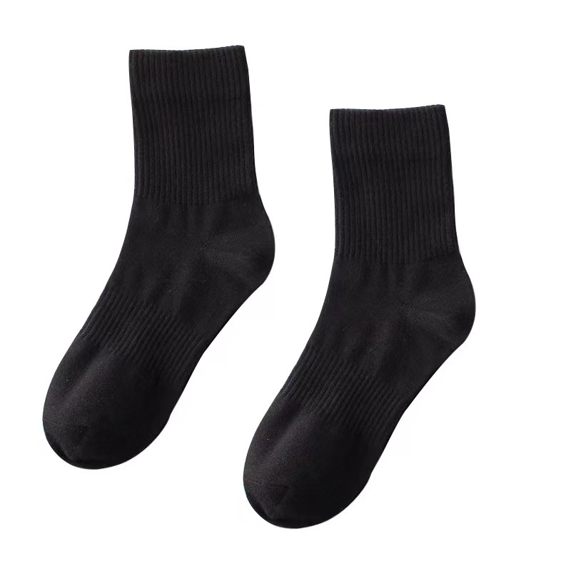 Autumn and Winter Men's Socks Stall Socks Wholesale Socks Men's Mid-Calf Athletic Socks Not Pure Cotton Socks Manufacturer One Piece Dropshipping