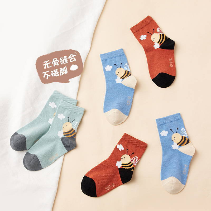 七巧板儿童袜子秋冬款精梳棉中筒袜学院风卡通无骨童袜男女童棉袜
