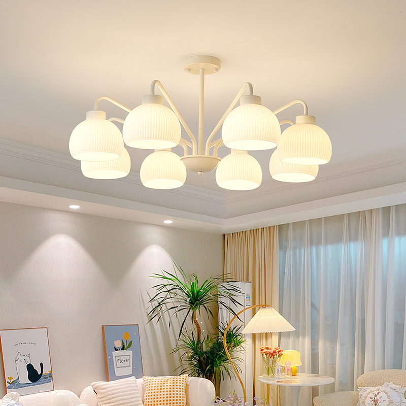 吊灯客厅灯法式奶油风温馨卧室餐厅全光谱护眼田园铃兰花大厅灯具