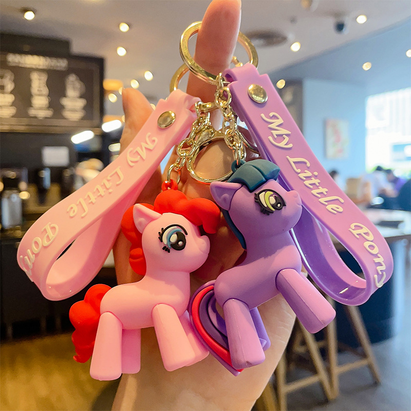 My Little Pony PVC Figurine Keychain Lovely Bag Pendant Personalized Car Accessories Creative Pendants Wholesale