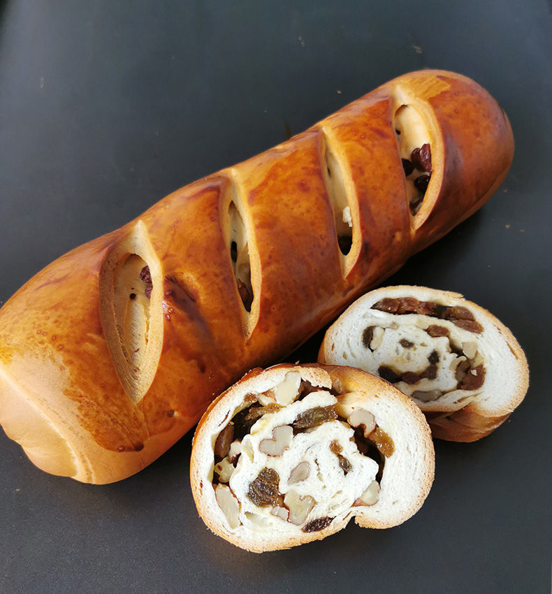 俄罗斯风味大列巴坚果全麦面包新疆果仁列巴面包零食旅行学生早餐